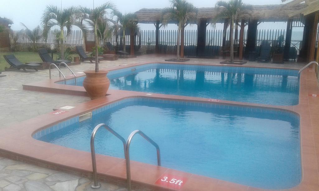 The Palms At Prampram Villa Exterior photo