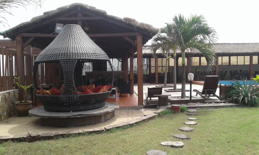 The Palms At Prampram Villa Exterior photo